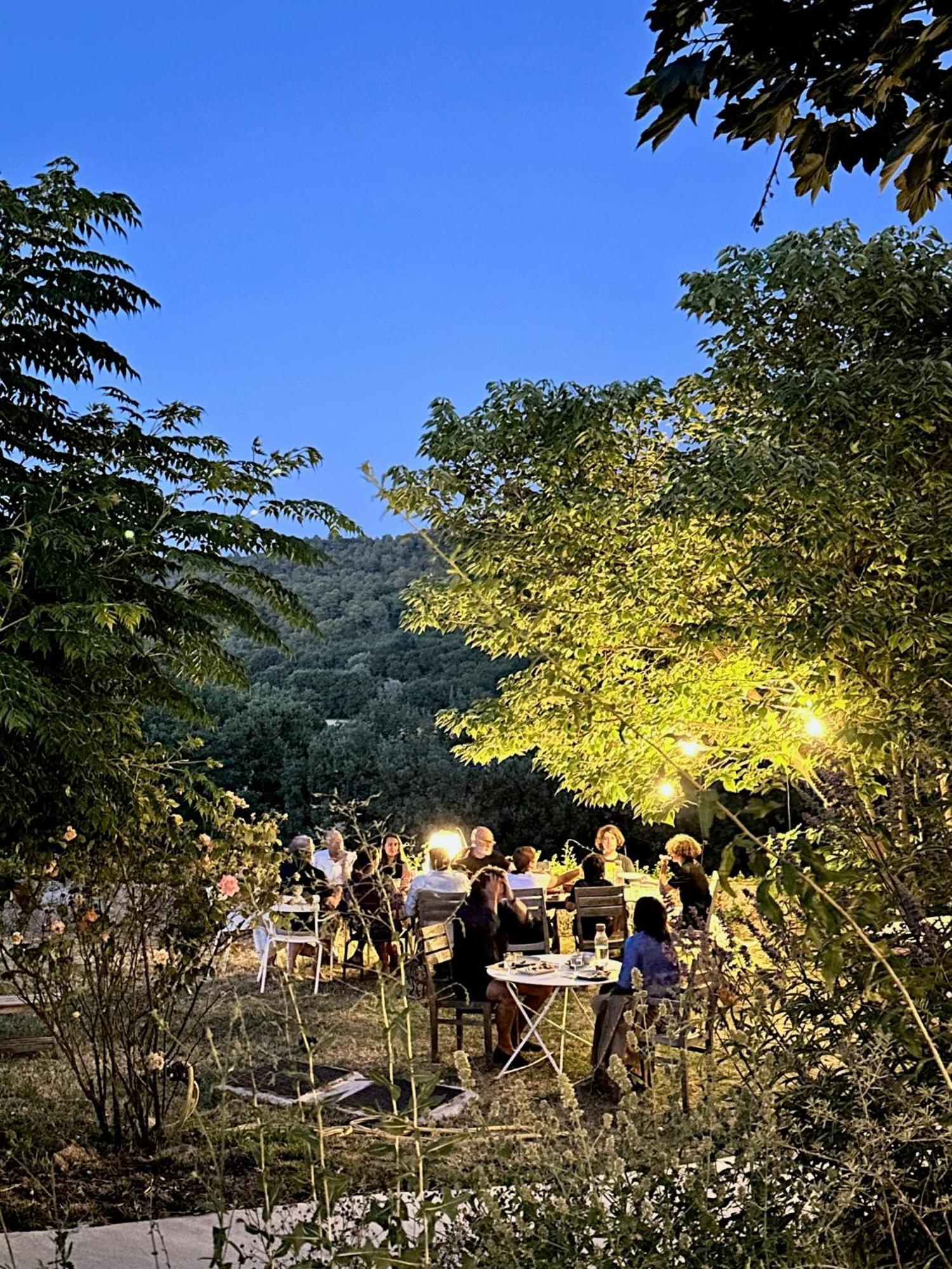 Domaine La Ferme Hi Bride Villelaure Exterior foto